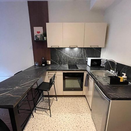 Appartement Au Coeur Du Centre Ville De 卡尔卡松 外观 照片