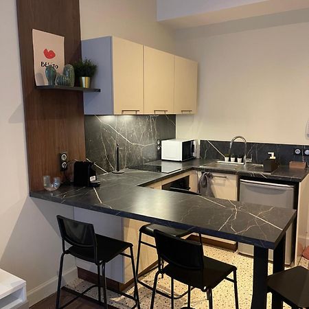 Appartement Au Coeur Du Centre Ville De 卡尔卡松 外观 照片
