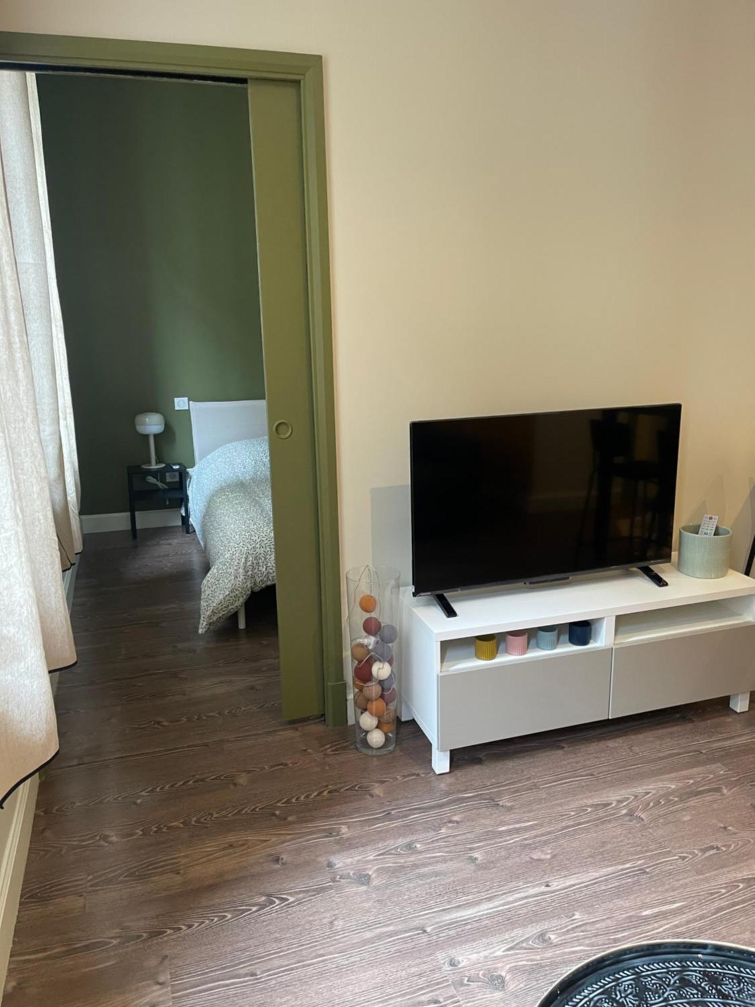 Appartement Au Coeur Du Centre Ville De 卡尔卡松 外观 照片
